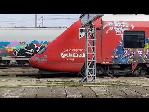 Hyperion RES 003 ca R-E 11611 sosește în Gara Craiova