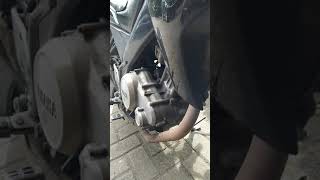 Download lagu suara mesin kasar pada YAMAHA vixion NvL mp3