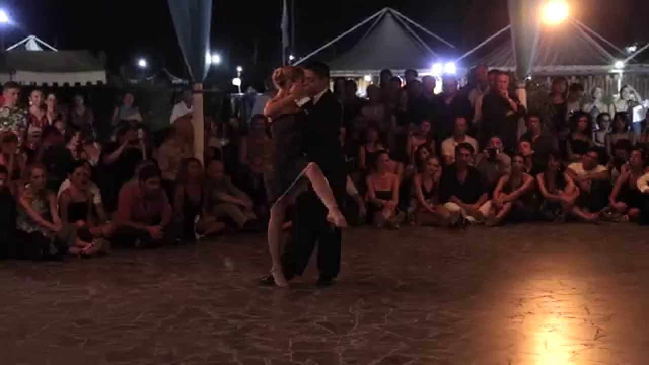 Noelia Hurtado e Carlitos Espinoza - Catania Tango Festival 2015 (2/3)