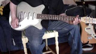 Video thumbnail for Danelectro DC3 guitar by clamgrower1