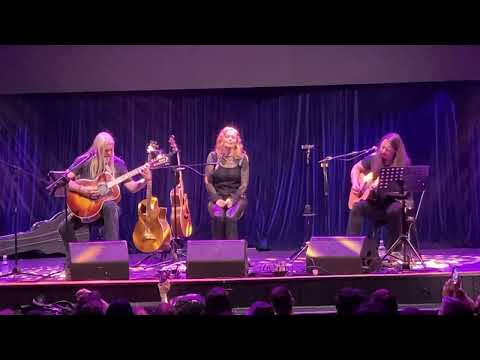 Marko Hietala, Anneke Van Giersbergen & Tuomas Wäinölä - The Islander (Chile 2023)