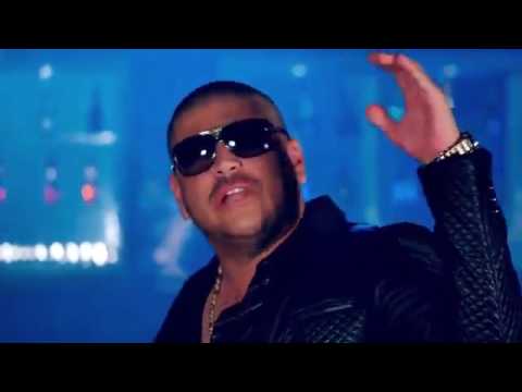 Túmbate El Rollo  Video Oficial    El Komander Ft Larry Hernandez