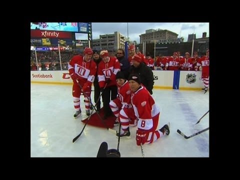 Wings/Leafs Alumni Showdown - Player Introductions (Game 2)
