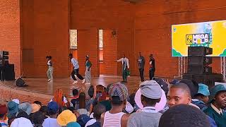 Download lagu YungGlow Dzet Perfoming at Amphitheater(MegaHelp) event with Tooboi Major & Nhlanhla de Poet  mp3 Download lagu YungGlow Dzet Perfoming at Amphitheater(MegaHelp) event with Tooboi Major & Nhlanhla de Poet  mp3