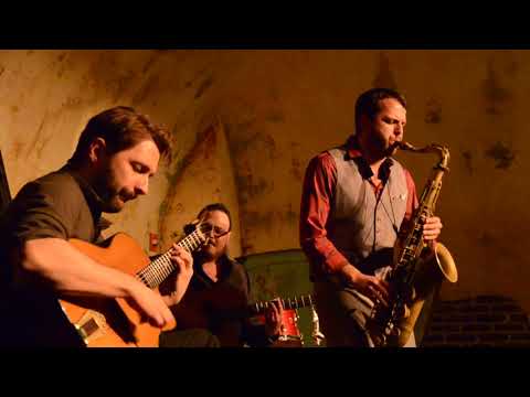 Made in France comp. Lagrene (Anouman)