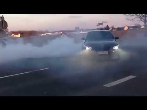 BMW E60 M5 Burnout