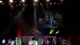 Cheetah Girls w/ Miley Girls Just Wanna Have Fun 10.5.06