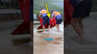 Download lagu How thin barriers stop floods mp3