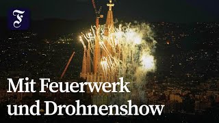 Sagrada Família: Höchster Kirchturm der Welt geweiht