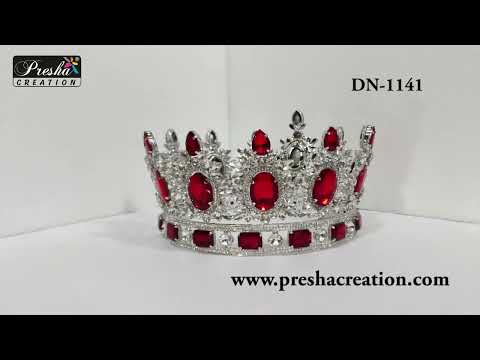 Red brass designer fashion crown, size: 5