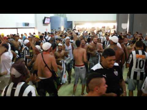 A Massa do Galo - Flamengo x Atlético (Copa do Brasil 2014)
