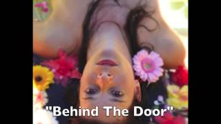 Chris Bovet Feat.Hirsute : Behind The Door
