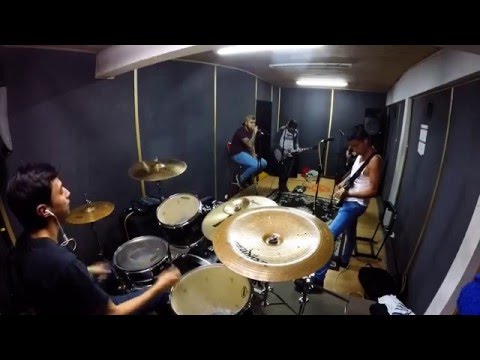 no quiero ningún elmo saltando por la borda - sevenpunch drum cover