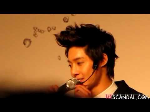 Kim Hyun Joong Dancing To Rainism @ DK Party 091216.mp4