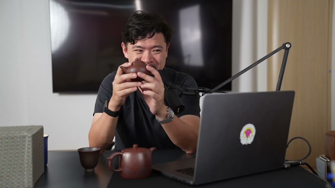 Whats up with Di Cao Qing Clay Teapots?