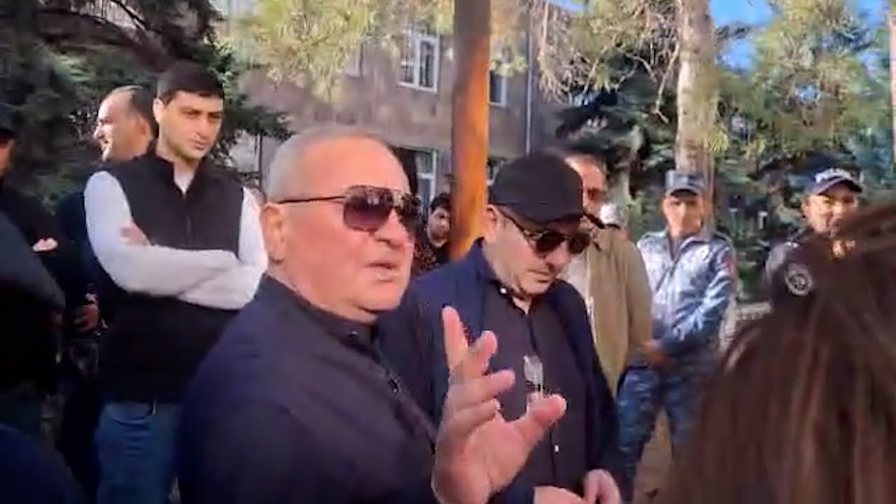 Տնից մի հոգի կխոսի. Կարեն Կարապետյանը եկել է դատարան