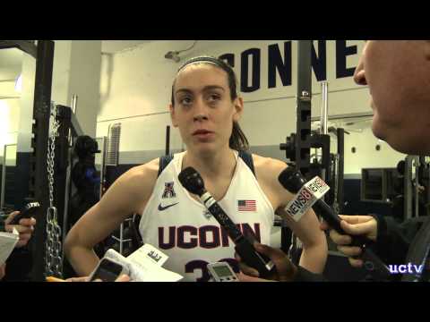 #2 UConn Women's Basketball Hands #1 South Carolina Their First Loss