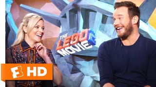 Download lagu Chris Pratt & Elizabeth Banks Act Crazy in the Recording Booth | 'The LEGO Movie 2' Interview mp3 Download lagu Chris Pratt & Elizabeth Banks Act Crazy in the Recording Booth | 'The LEGO Movie 2' Interview mp3