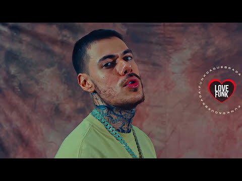 DE VEZ EM QUANDO EU OLHO PRO ESPELHO - MC Kako, MC Tuto, MC Don Juan e MC Joãozinho VT (Web Clipe)