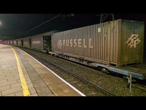 4S45 Daventry to Coatbridge with 88009 leaving Stafford 