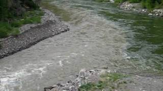 preview picture of video 'Gunnison River Tributary Sediment Mixing 1'