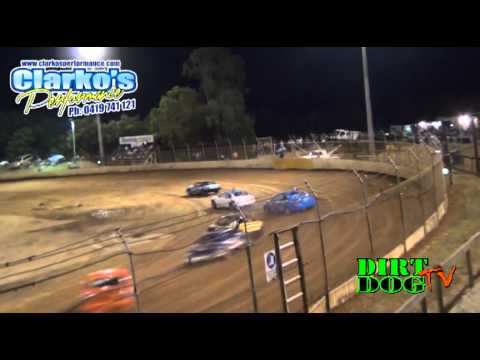 Modified Production - Heat 8 - Northern Nationals - Cairns Speedway - 18.08.12