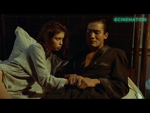 Uma adolescente francesa embarca em um romance proibido com um acaudalado chinês antigo