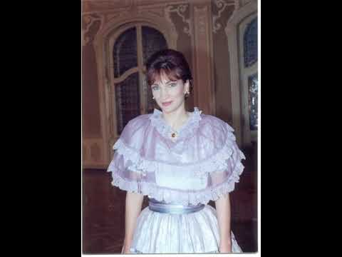 Karanfile cveće moje - Danka Stojiljković