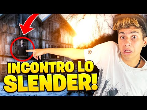 FACCIA A FACCIA CON lo SLENDERMAN nella FORESTA della VILLA degli YOUTUBERS! 😱
