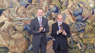 S.M. el Rey entrega del "IX Premio Enrique V. Iglesias al desarrollo del Espacio Empresarial Iberoamericano", al Sr. Carlos Slim Helú