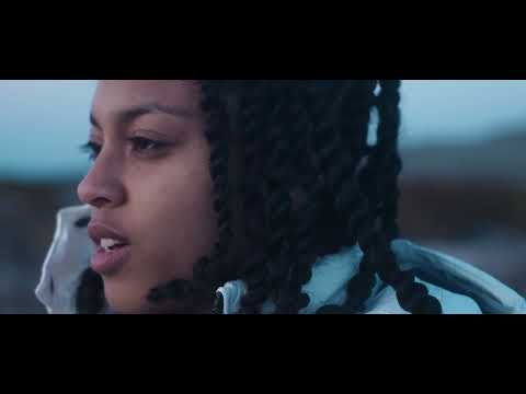 Cintia - Na Via (Official Music Video)