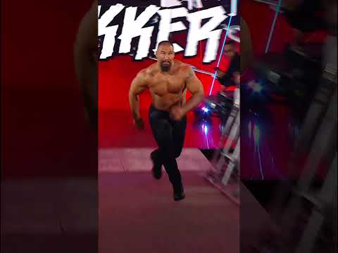 Imagine Bron Breakker running at you full speed 😱💀