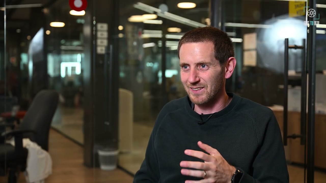 רועי ינובסקי