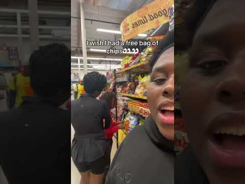 I wish I had a free bag of chips!   #shorts #chips #funny #family