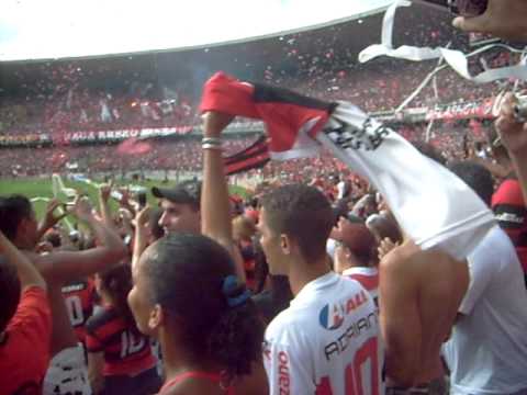 Flamengo 2x1 Grêmio. Festa do HEXA!       (Jogadores entrando em campo)