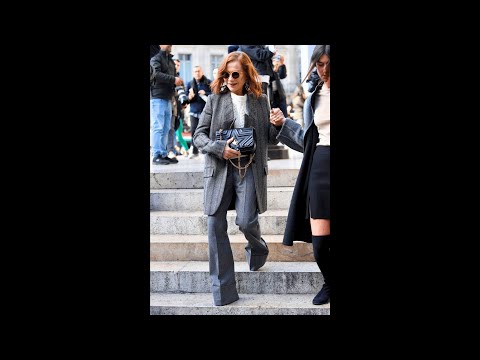 She's 72 and breaks the "age rule": dressing like this is pure art!