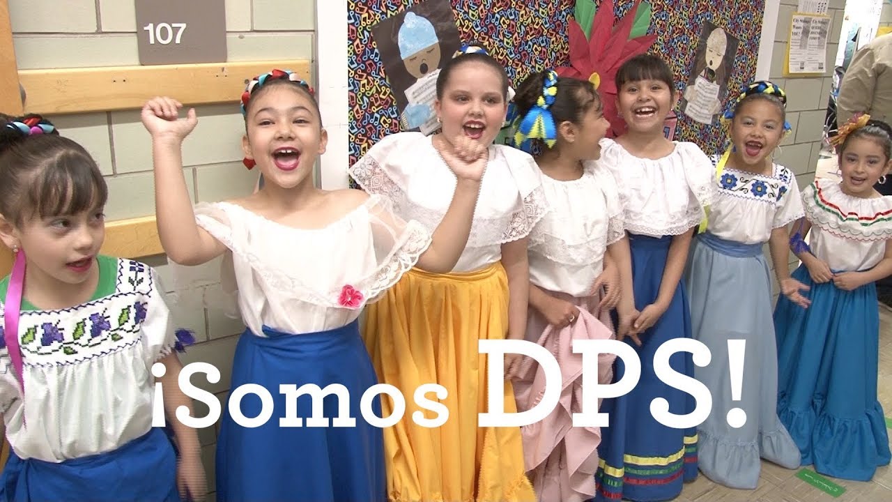 Valverde Elementary Celebrates Multicultural Night | ¡Somos DPS!