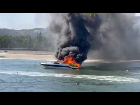 Lancha pega fogo e passageiros se jogam no mar em Cabo Frio no Rio de Janeiro