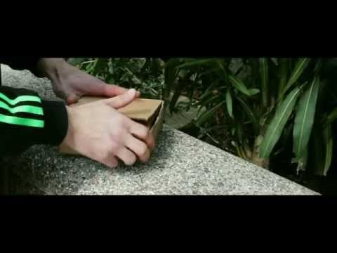 4EsT - Mani Money - (Essi vivono) HD