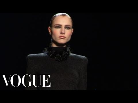 Fashion Show - Nina Ricci: Fall 2009 Ready-to-Wear