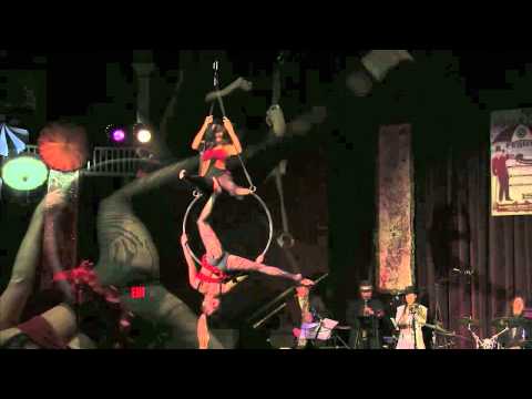 2012 Umbrella Festival - Aerial Lyra Duet
