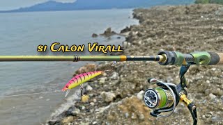 Download lagu Spill Bait, and How to Cast Fishing Using 8 Gram Replica Minnow Bait on the Shore mp3