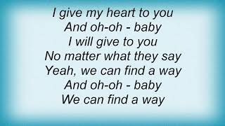 Huntingtons - She&#39;s A Sensation Lyrics