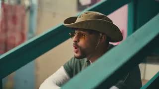 Bad Bunny - SER BICHOTE (Music Video)