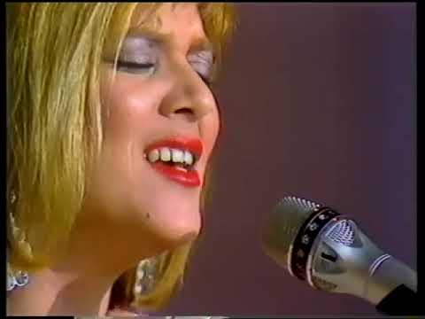 OTI 1985 - República Dominicana - Gina D'Alessandro - Con las alas rotas - (Cheo Zorrilla)