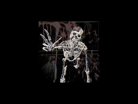 STAŁEM NA DESZCZU DOPÓKI NIE PRZEMOKŁY MI UBRANIA