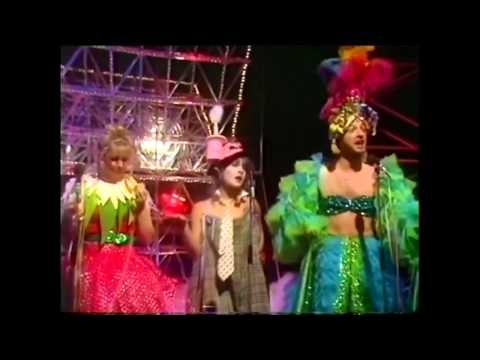 Bucks Fizz - The land of make believe 1981 - Top of The Pops 1982