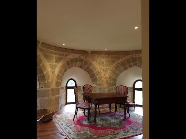 chapelle de 12eme siecle avec 17 ha