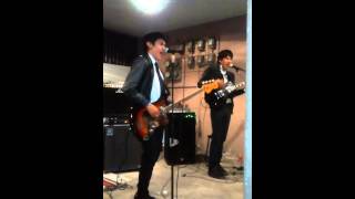 I saw her standing there-Los kuikuiris