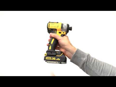 Миниатюра изображения товара Профессиональный шуруповерт DeWalt DCF887M1